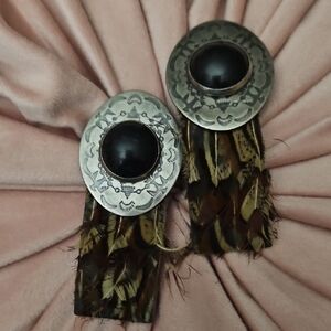 Vintage 90s earrings No Posts